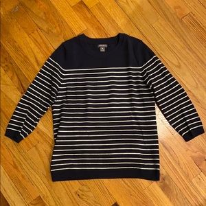 Eddie Bauer Navy/White Striped 3/4 Sleeve Sweater